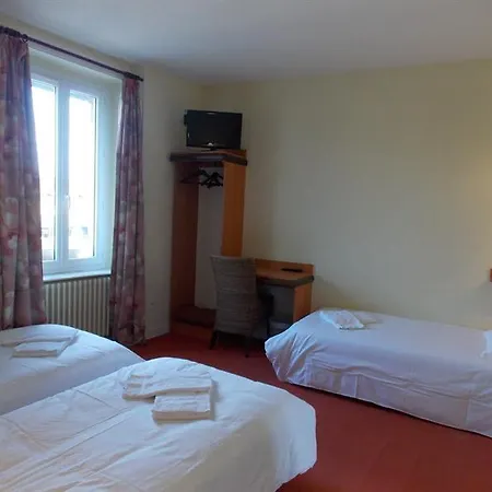 Le Hotel